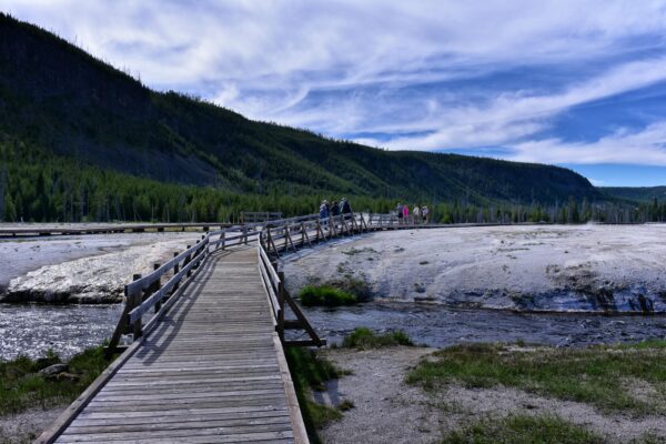 Helicopter Rescue for Lost Hiker in Yellowstone Denied Amid Safety Concerns